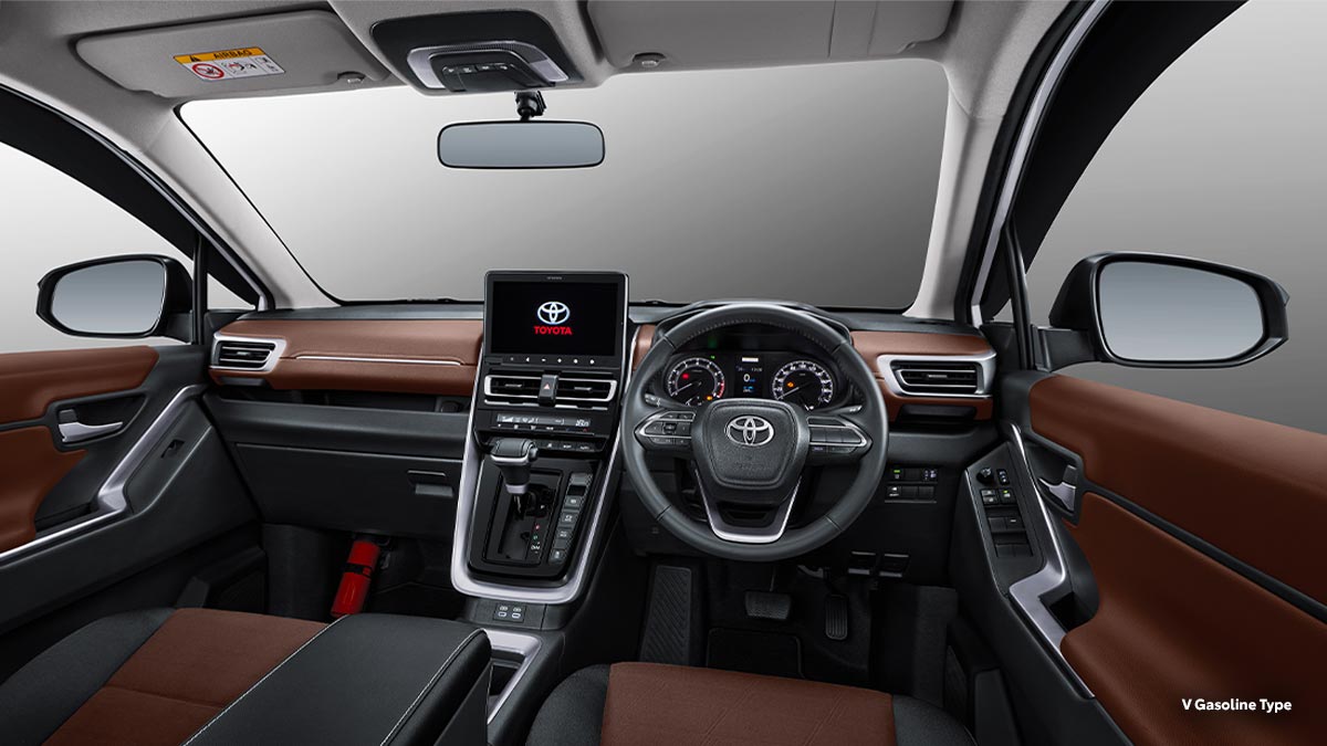 interior zenix 1